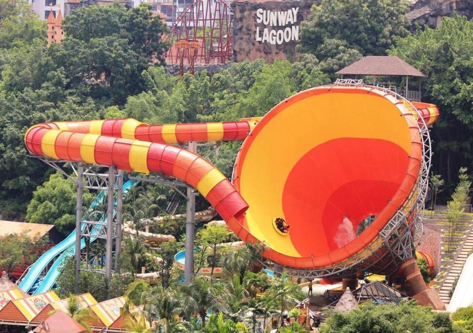 Sunway Lagoon Family Suites At Sunway Pyramid & Sunway Lagoon Kampong Penaga  Exterior foto